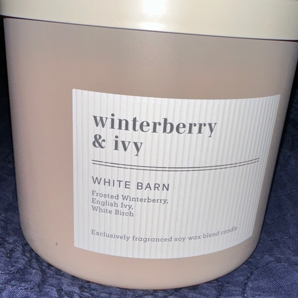 White Barn/Bath and Body Works